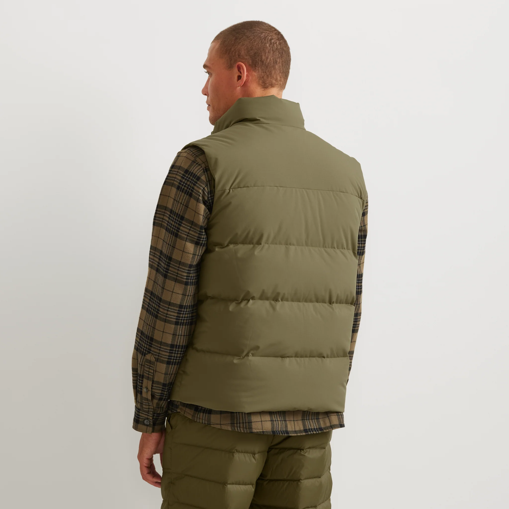 Men's Essential Down Vest - Image 7