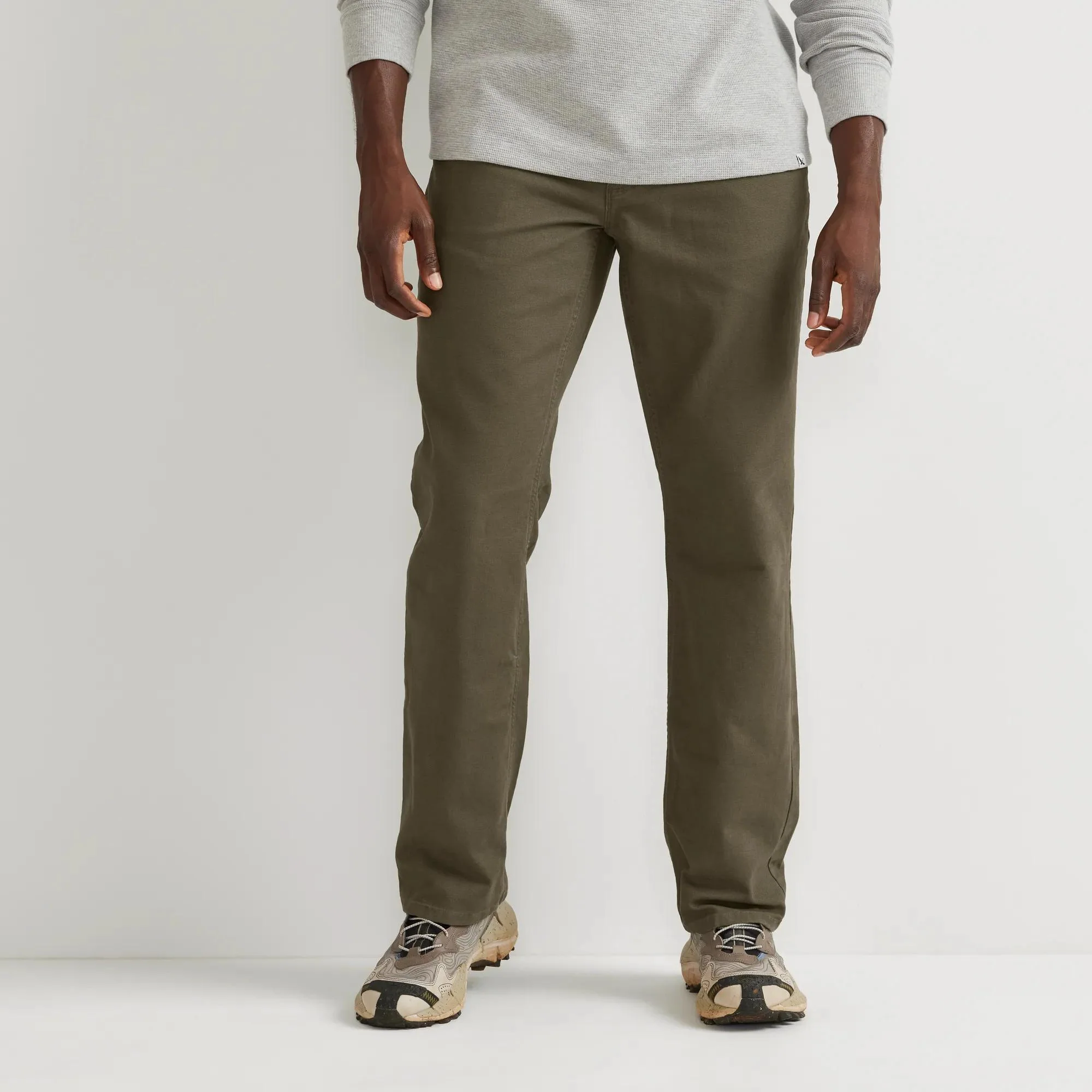 Men's Mountain Flex Classic Fit Canvas Pants - Image 3